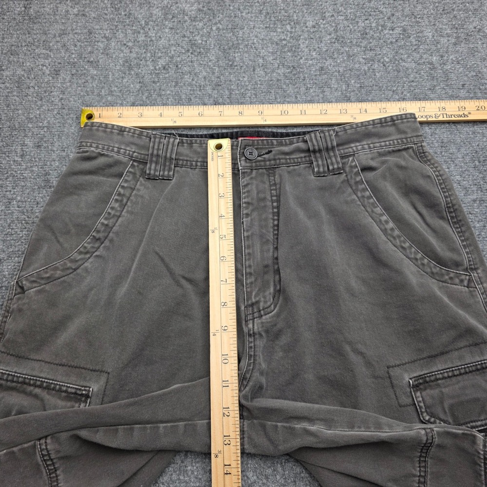 UNIONBAY Men's Cargo Shorts‎ Size 33 Gray Cotton Multi Pocket Casual Rugged Gorp - Picture 6 of 9